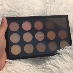 Authentic MAC Warm Neutrals Palette